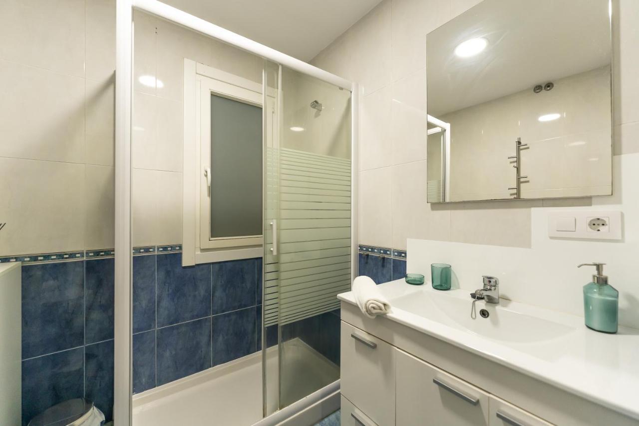 Cormelana Plaza Apartment A Coruna Ngoại thất bức ảnh